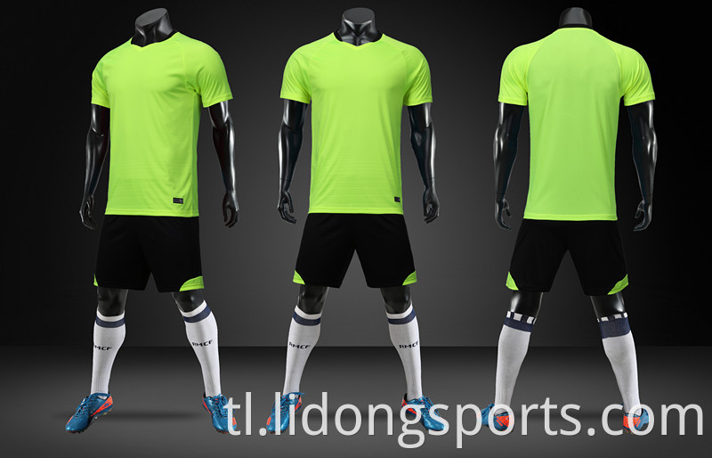 Pasadyang bagong disenyo murang sublimation pag -print ng OEM logo soccer jersey wear para sa football club uniporme kit